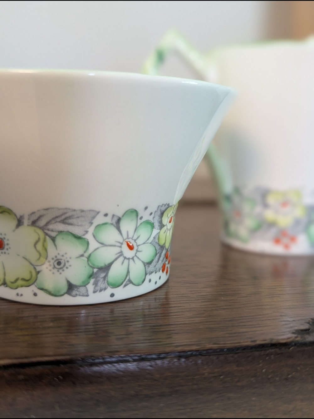 Royal Albert "Dorothy" Crown China Creamer & Sugar Bowl Set